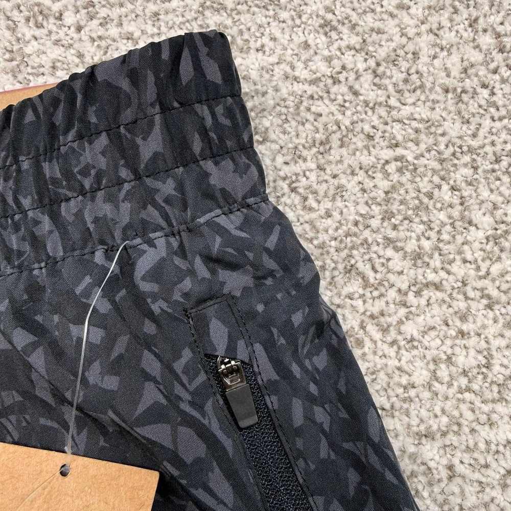 NWT Women's ASICS Athletic Black Patterned Woven Lined Running Shorts Size XL - Picture 6 of 12